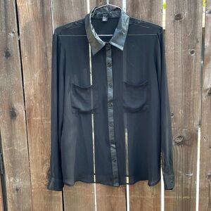 FOREVER 21 | Women’s Sheer Collar Button Up Blouse